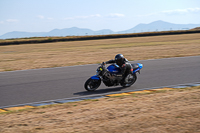 anglesey-no-limits-trackday;anglesey-photographs;anglesey-trackday-photographs;enduro-digital-images;event-digital-images;eventdigitalimages;no-limits-trackdays;peter-wileman-photography;racing-digital-images;trac-mon;trackday-digital-images;trackday-photos;ty-croes
